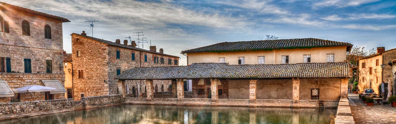 Casas de campo perto dos banhos termais na Toscana